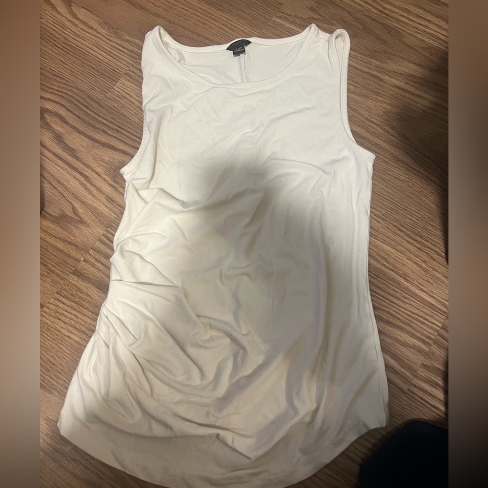 Women's Cream Sleeveless Top